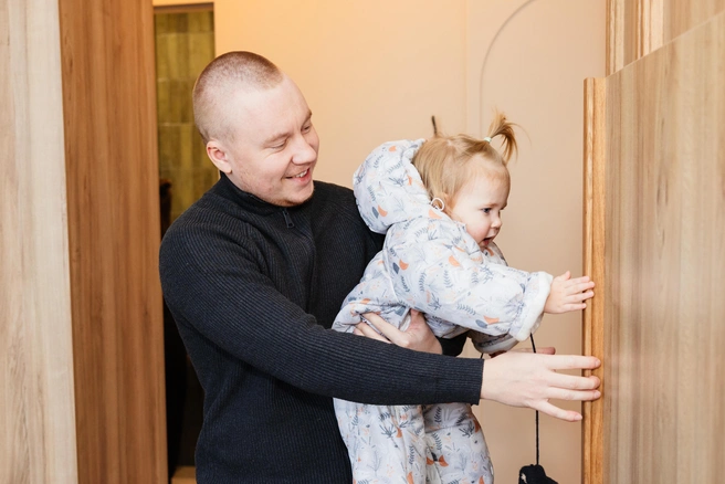 Дмитрий и Анастасия хотят, чтобы их дети росли в любви и красоте | Источник: Брусника
