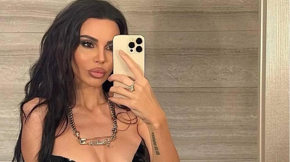 Оксана Самойлова все громче намекает на развод: «Меня не любили просто так»