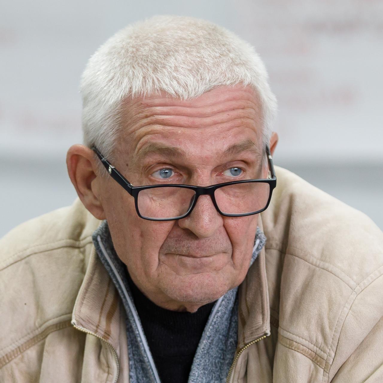 <p>Валерий Котельников</p>