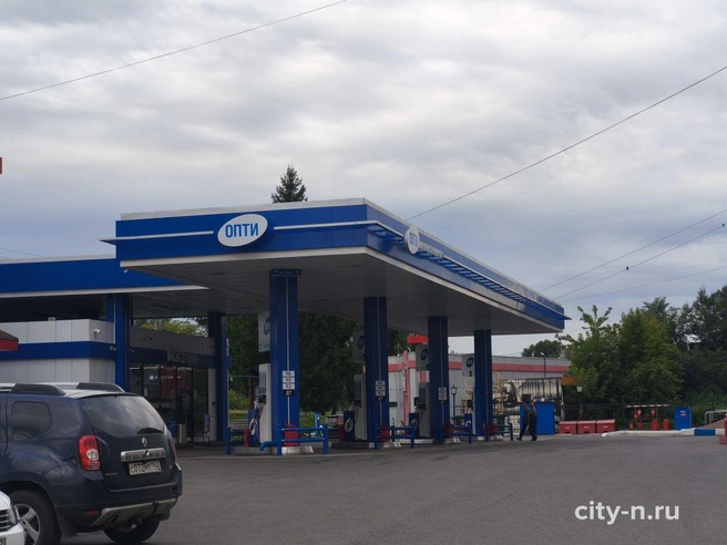 Бензин в Новокузнецке продолжает дешеветь | Источник: www.city-n.ru