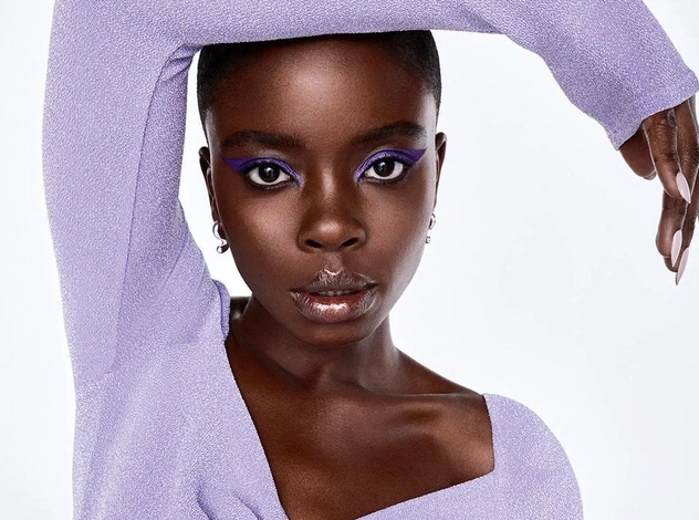 Джой Сандэй из «Уэнсдэй» стала новым лицом Lancôme