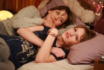 Как матери строить отношения с дочерью-подростком: 3 сценария