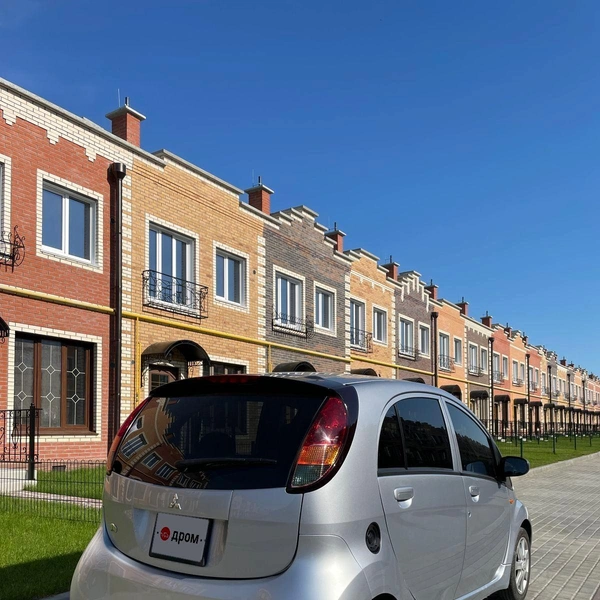 Mitsubishi i 2006 года продается за 490 тысяч рублей | Источник: Drom.ru