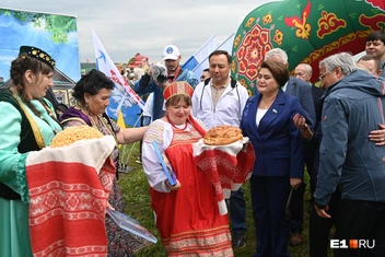 С делегацией прибыла Гульнур Кульсарина, депутат Госсобрания-Курултая Башкортостана | Источник: Максим Воробьев / E1.RU