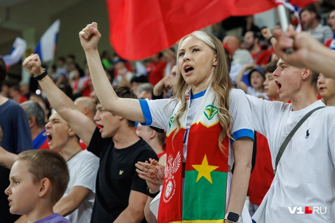 Россия, вперед! | Источник: Алексей Волхонский / V1.RU