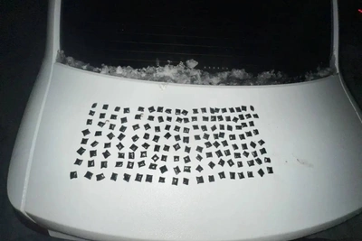 Астраханские наркополицейские изъяли синтетику у двоих