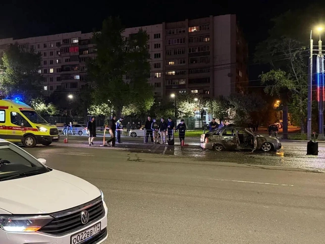 Взрыв произошел рядом с перекрестком с улицей Молодогвардейцев | Источник: читатель 74.RU
