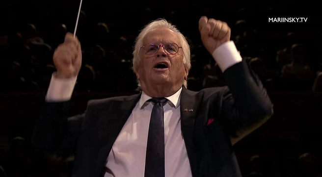 Немецкий депутат призвал лишить госнаграды дирижера Юстуса Франца, получившего орден Дружбы от Путина | Источник: Мариинский театр / YouTube