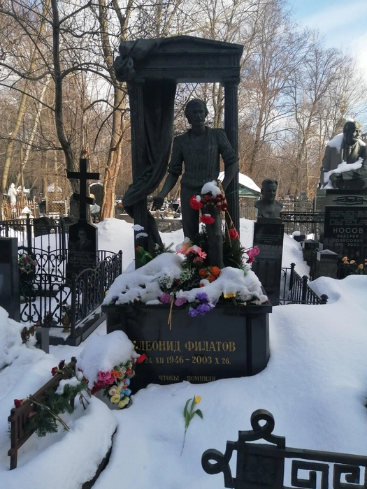 Так выглядит памятник артисту | Источник: Юлия Ненашева / Vk.com