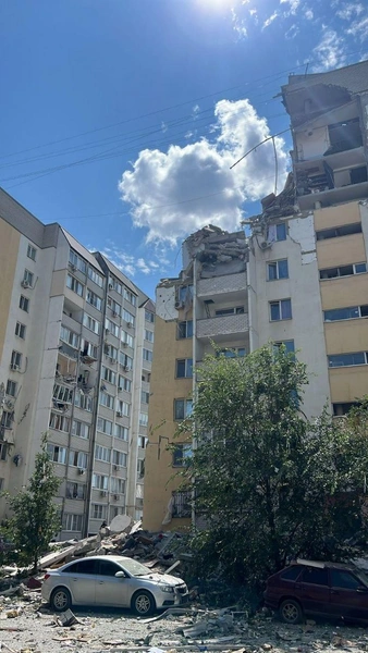 В Саратове часть дома обрушилась при взрыве газа  | www.starhit.ru