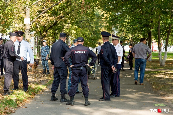 На поиски бросили представителей разных подразделений полиции | Источник: Александра Мамонтова / 76.RU