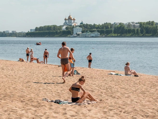 Открываются отличные виды на центральную набережную и Успенский собор | Источник: Александр Куренной / 76.RU