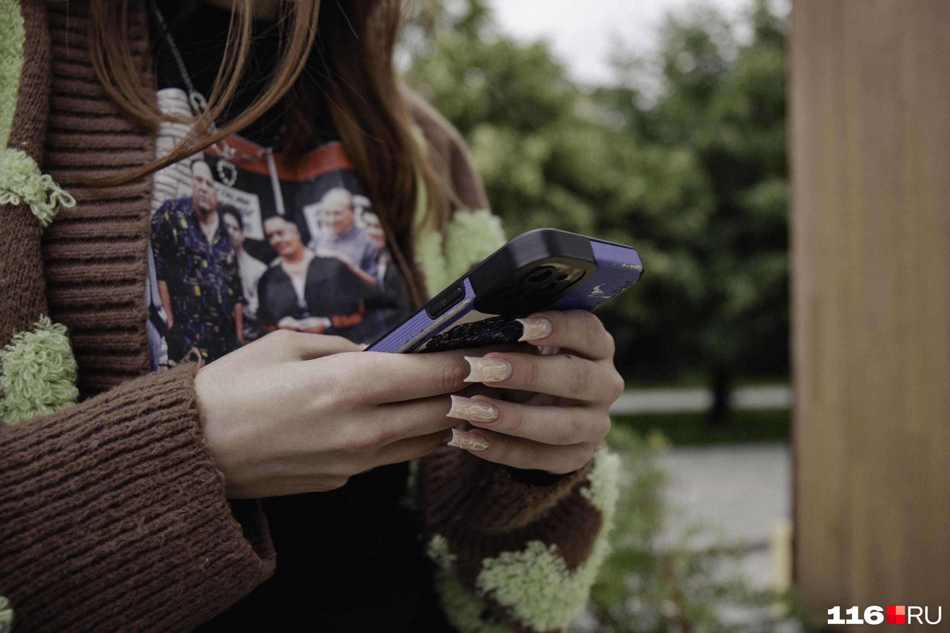 «78-летняя мама даже позвонить не может. Если что-то случится — всё». Нижегородцы в области заявили о сбоях связи