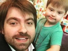Муж Эвелины Бледанс заметно похудел