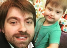 Муж Эвелины Бледанс заметно похудел