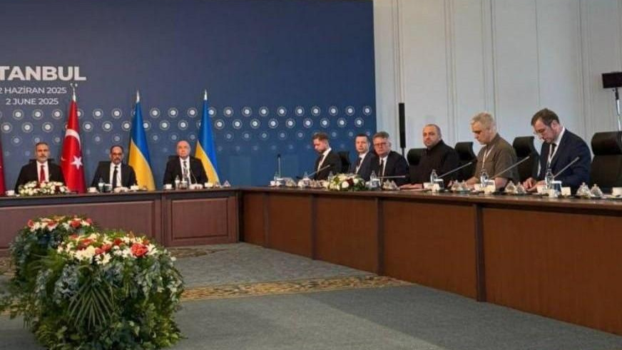 Россия и Украина обсудили встречу Путина и Зеленского — главное о переговорах от главы делегации из Киева