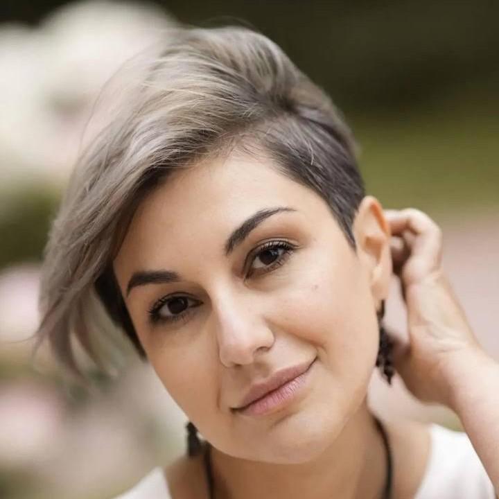 <p>Наина Богданова</p>