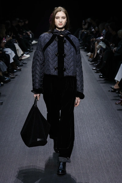 Emporio Armani aw25/26 | Источник: Legion Media