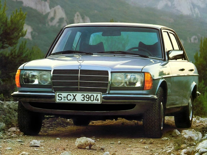 Mercedes-Benz W123 | Источник: Mercedes-Benz