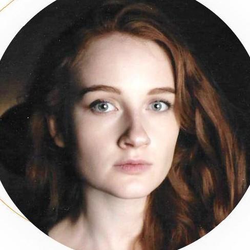 <p>Анита Попова</p>