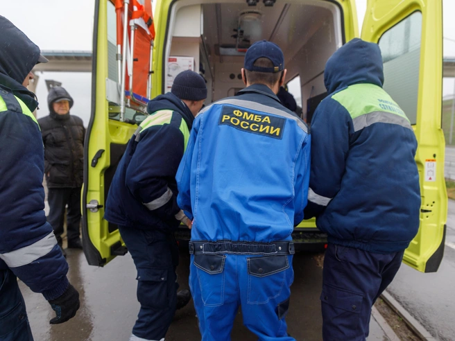 Согласно предварительным данным, среди жертв аварии нет несовершеннолетних. | Источник: Алексей Волхонский / V1.RU