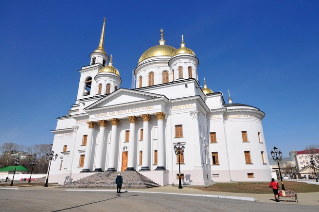 Ново-Тихвинский женский монастырь в Екатеринбурге&nbsp;— одно из самых красивых святых мест | Источник: Артем Устюжанин