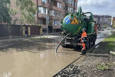 Ливень в Краснодаре: за два часа выпало 60% месячной нормы