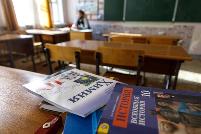 Учительница из села Волгоградской области пожаловалась на низкие отпускные