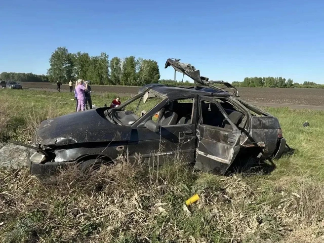 Автомобиль получил значительные повреждения | Источник: «Прокуратура Омской области» / T.me