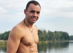 У Александра Гобозова умерла бабушка
