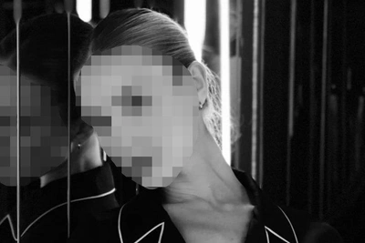 Модель из Новосибирска в материалах Эпштейна отправляла девушек