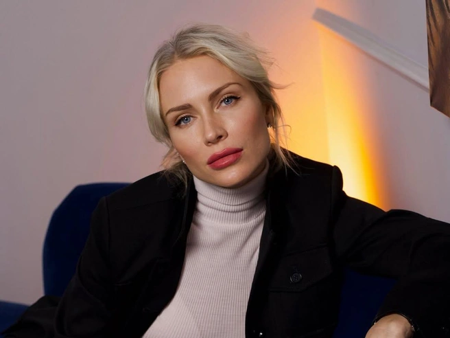 Екатерина Гордон стала гостьей шоу «Злые языки» на RuTube | Источник: katyagordon / Instagram (экстремистская организация, деятельность запрещена на территории РФ)