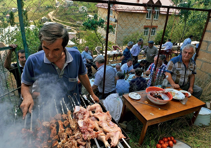 Привет, оружие!