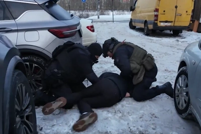 Мурманчанин планировал дать взятку врачу за поддельный диагноз