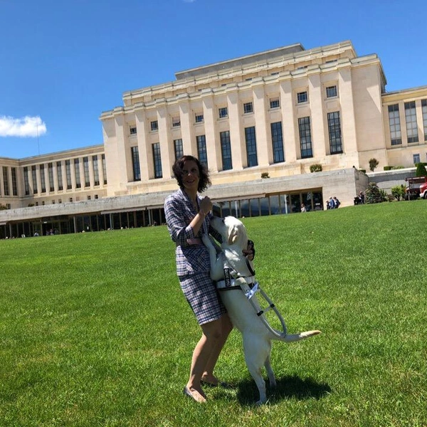 Ольга и Гермиона в одной из заграничных командировок | Источник: Ольга Лифанова / vk.com