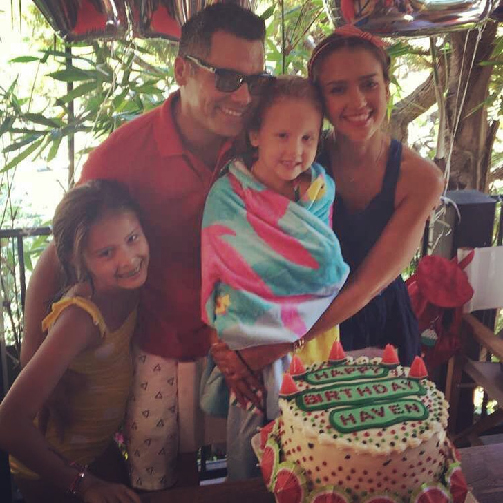 Джессика Альба отметила день рождения младшей дочери