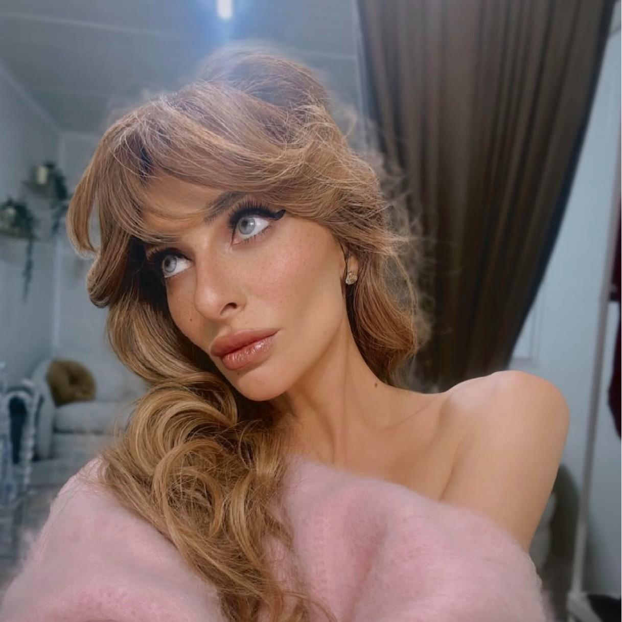 «Слушай свое сердце и делай так, как оно чувствует»: Екатерина Варнава попрощалась с длинными волосами