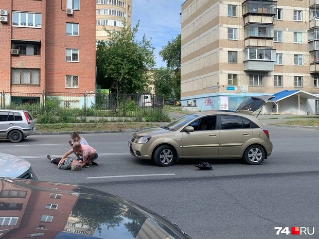 Авария произошла около 9:40 в понедельник | Источник: читатель 74.RU