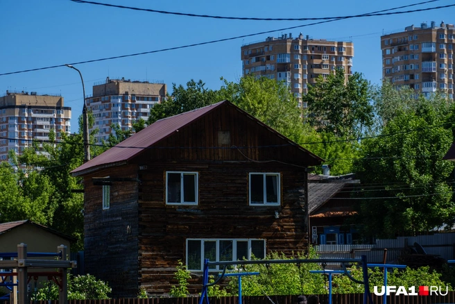 Причудливые контрасты | Источник: Булат Салихов / UFA1.RU