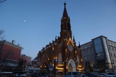 В Иркутске завершили подсветку 10 зданий-памятников