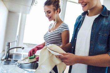 Мини-тест: Посмотрите на грязную посуду и узнайте, ведомы ли вы в отношениях