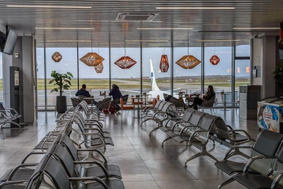 Уфимцы застряли в аэропорту — рейсы массово задерживают