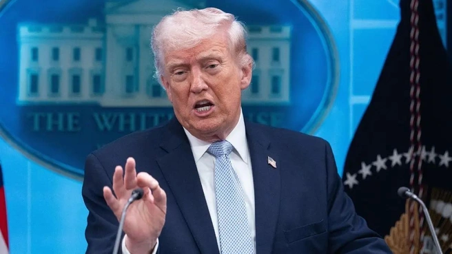 Дональд Трамп также связывал аутизм с парацетамолом. | Источник: mega