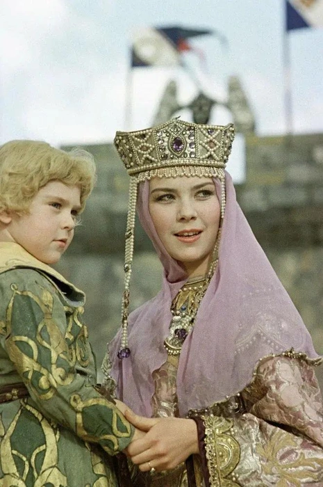 Источник: кадр из фильма «Сказка о царе Салтане», реж. Александр Птушко, 1966 год