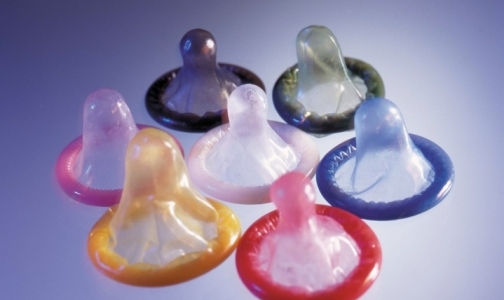 Депутаты ЗакСа открестились от бесплатных презервативов