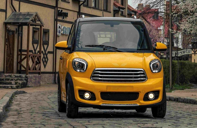 Забавный микромобиль Eonyx стоит на уровне «Лады-Гранты» | Источник: пресс-служба «Автотора»