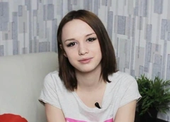 Диана Шурыгина устроила девичник в сауне