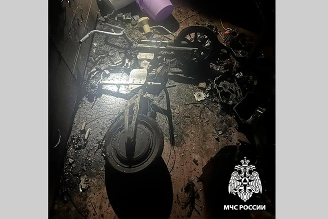 Электросамокат вызвал пожар в череповецкой квартире | Источник: st.cherinfo.ru
