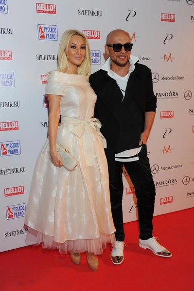 Дизайнер тепло общается с Лерой много лет