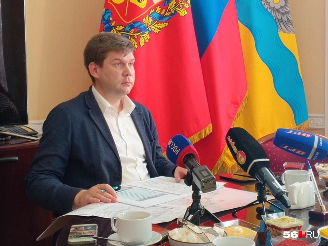 Юмадилов — на брифинге | Источник: Владислав Митрошин / 56.RU